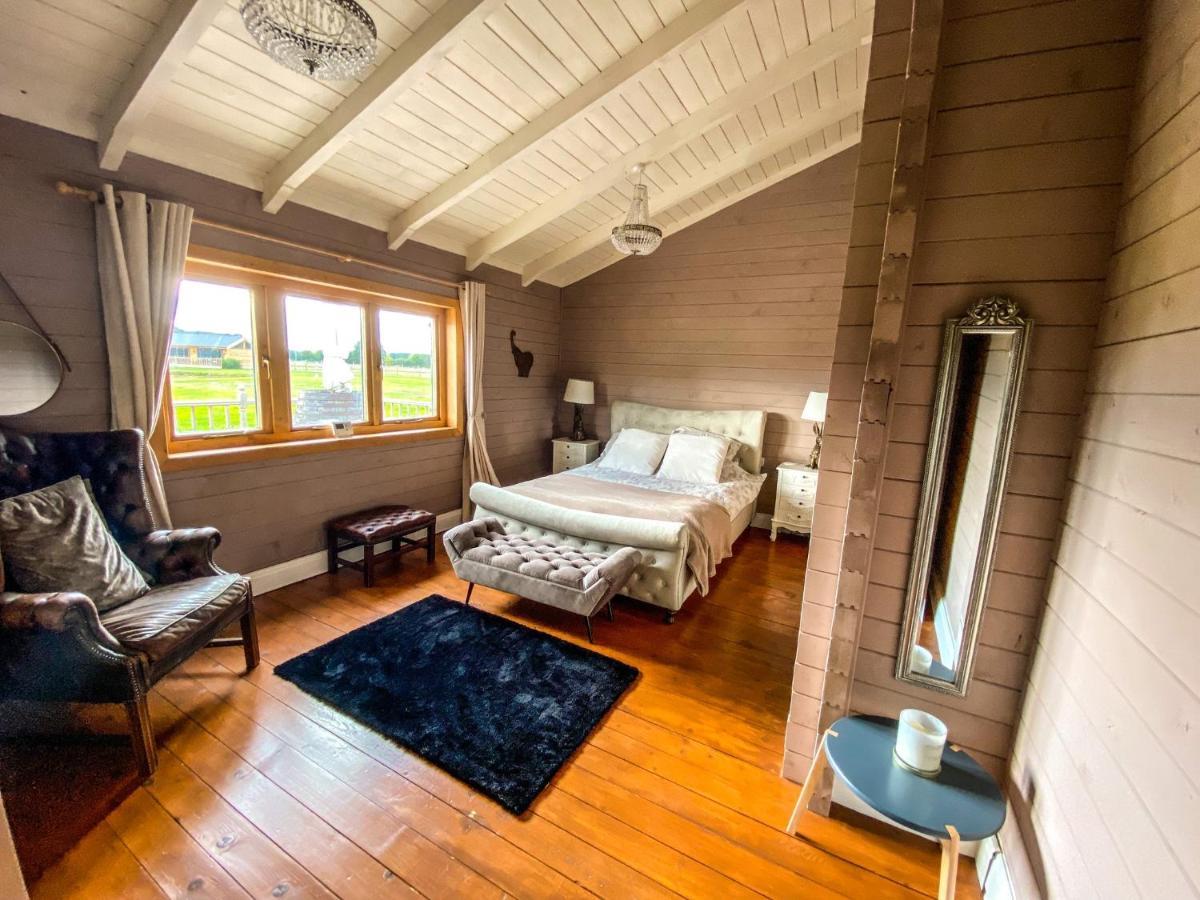 Beautiful 3-Bed Luxury Private Lodge In York Eksteriør bilde