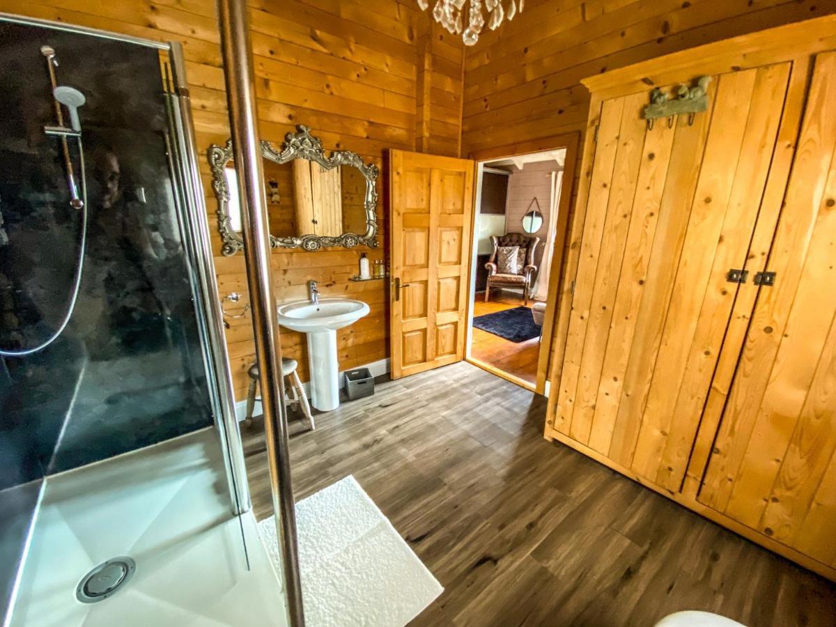 Beautiful 3-Bed Luxury Private Lodge In York Eksteriør bilde